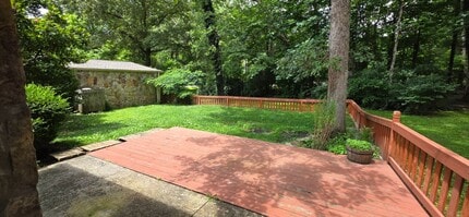 130 Dovenshire Dr in Crossville, TN - Building Photo - Building Photo
