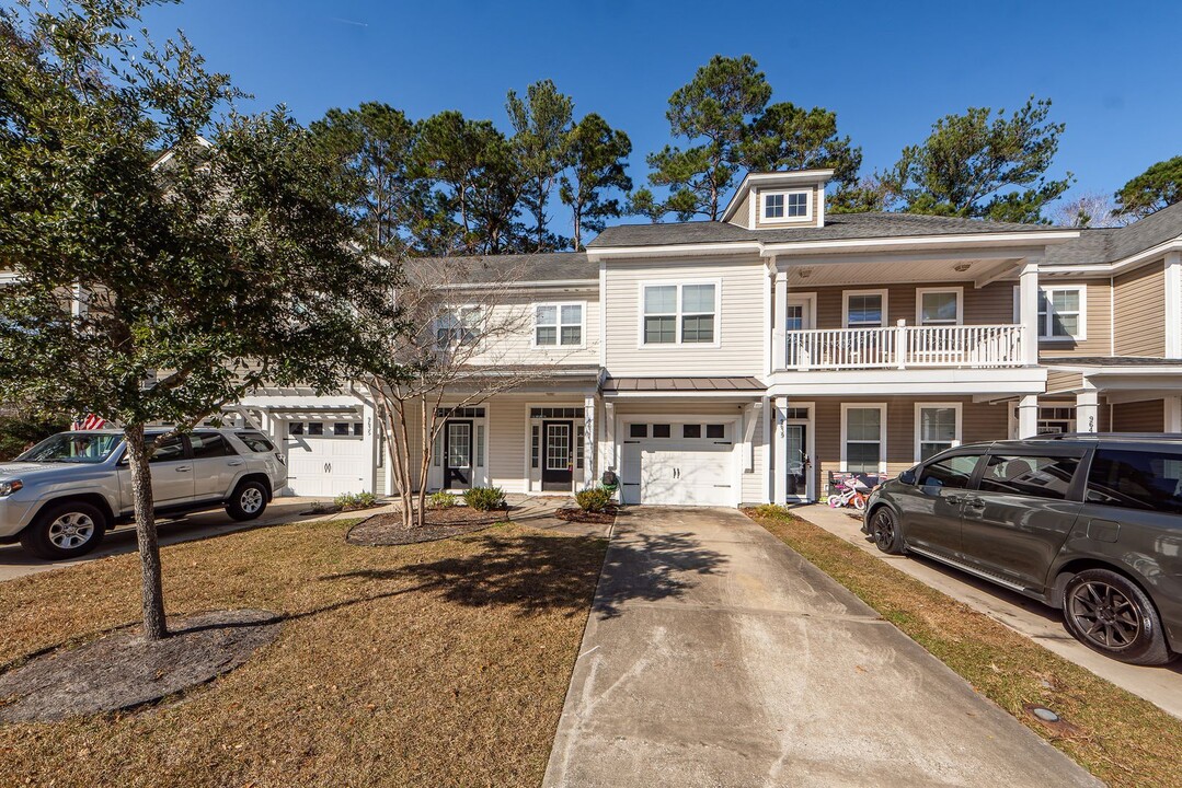 9637 Scarborough court in Summerville, SC - Building Photo