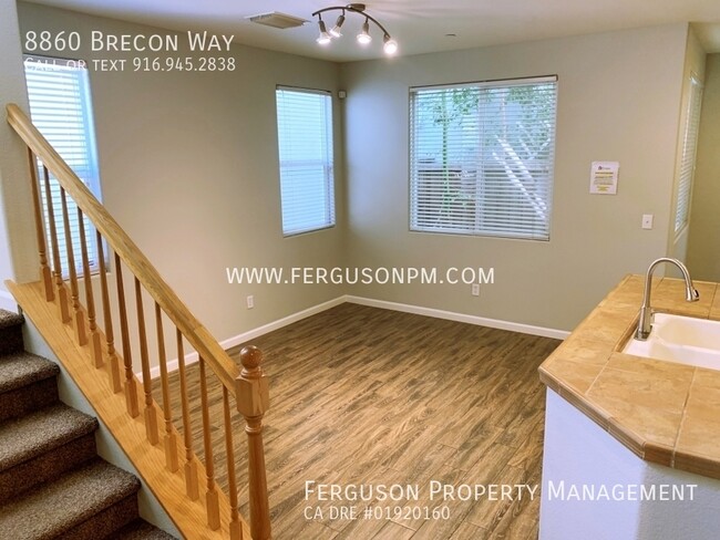 8860 Brecon Way in Elk Grove, CA - Building Photo - Building Photo