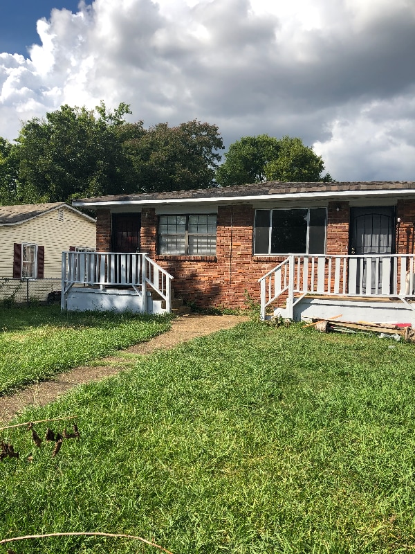 property at 1807 Foust St