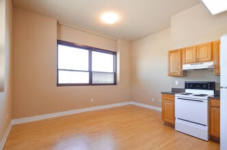 MADISON AVENUE in Greeley, CO - Building Photo - Building Photo
