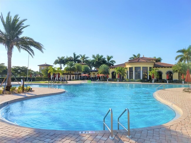 20110 Ragazza Cir in Venice, FL - Building Photo - Building Photo