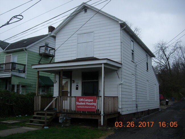 property at 517 4th St