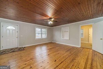1202 GA-124 in Hoschton, GA - Building Photo - Building Photo