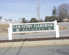 Country Garden Estates in Moore, SC - Foto de edificio - Building Photo