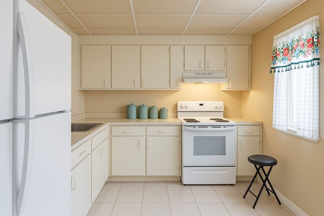 property at 4218 Inverrary Blvd