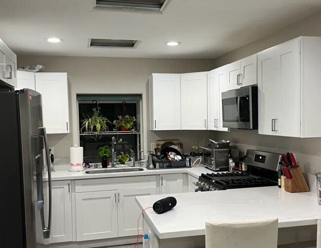 6249-6253 Dorothy Dr in San Diego, CA - Building Photo - Building Photo
