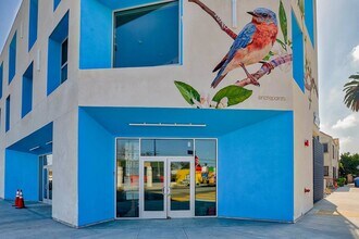 Catalina West Adams in Los Angeles, CA - Building Photo - Building Photo