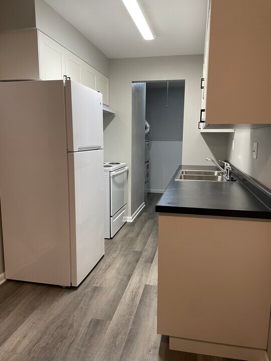 610 Alta Ave, Unit 2 in Englewood, OH - Foto de edificio