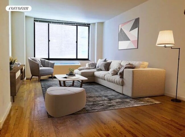 344 3rd Ave
