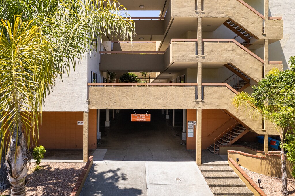 Belmont Square Apartments Belmont, CA Apartments