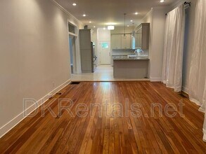 1093 Kirkwood Ave SE in Atlanta, GA - Building Photo - Building Photo