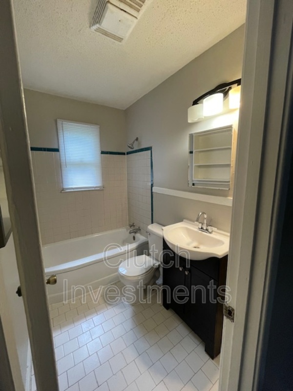 property at 1760 Walter St