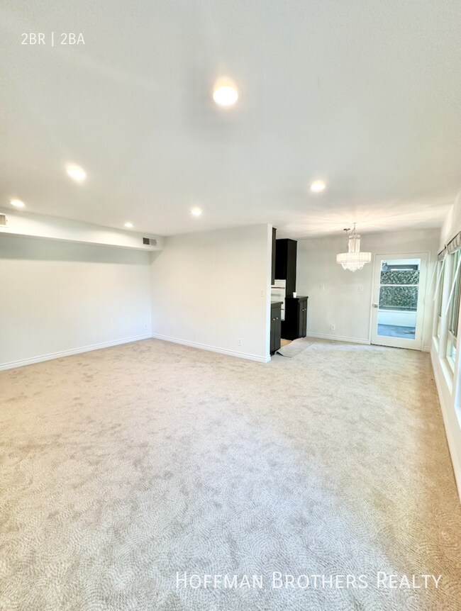 8730 Charleville Blvd in Beverly Hills, CA - Building Photo - Building Photo