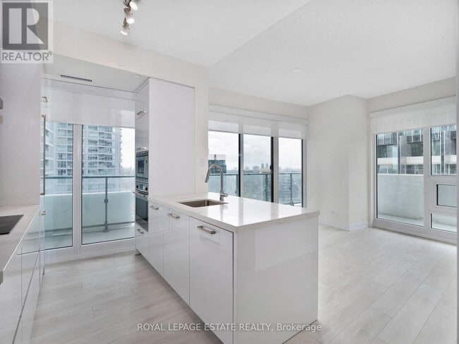 property at 2221 Yonge St