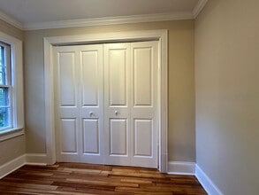 614 S Mendenhall St, Unit 614-A in Greensboro, NC - Building Photo - Building Photo