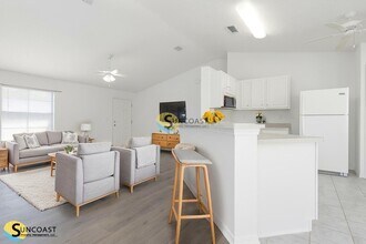 61 Raleigh Dr in Palm Coast, FL - Building Photo - Building Photo