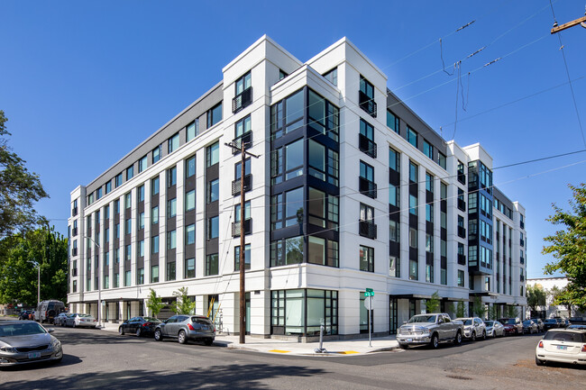 Denizen OR in Portland, OR - Foto de edificio - Building Photo