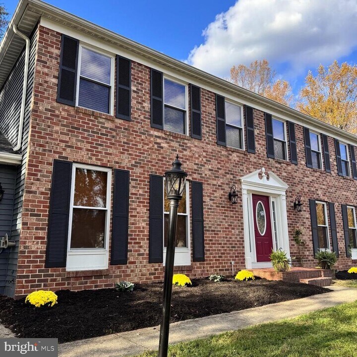 915 Cypress Point Cir in Bowie, MD - Building Photo