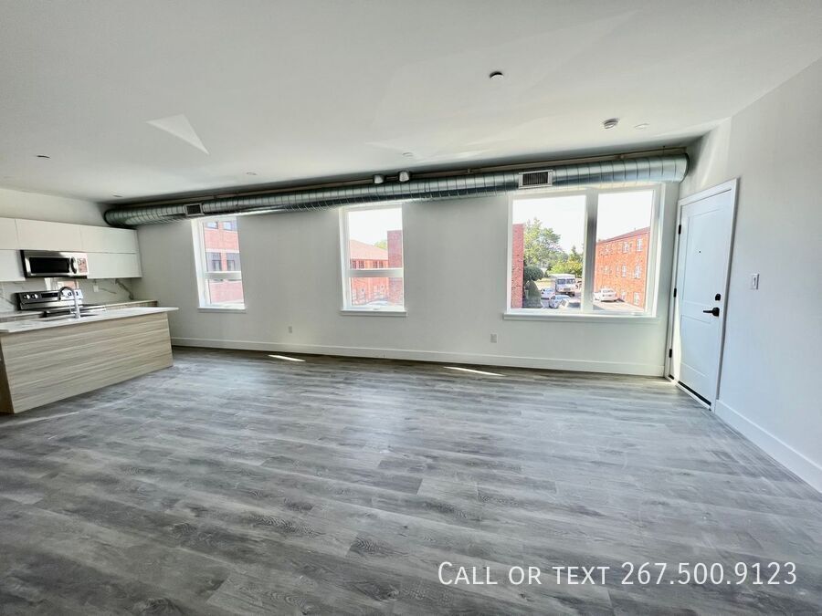 1843 Hartranft St in Philadelphia, PA - Building Photo