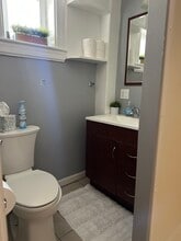 114 N Aurora St in Ithaca, NY - Building Photo - Building Photo
