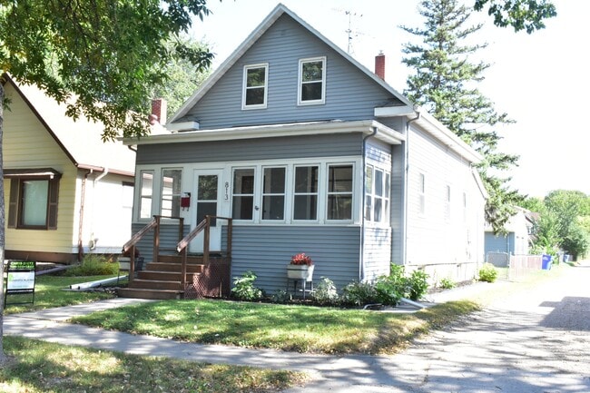 property at 813 12th St N