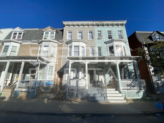 property at 709 W Princess St