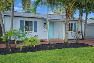 1610 NW 4th Ave in Fort Lauderdale, FL - Building Photo