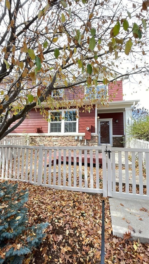 property at 122 Jackson Dr