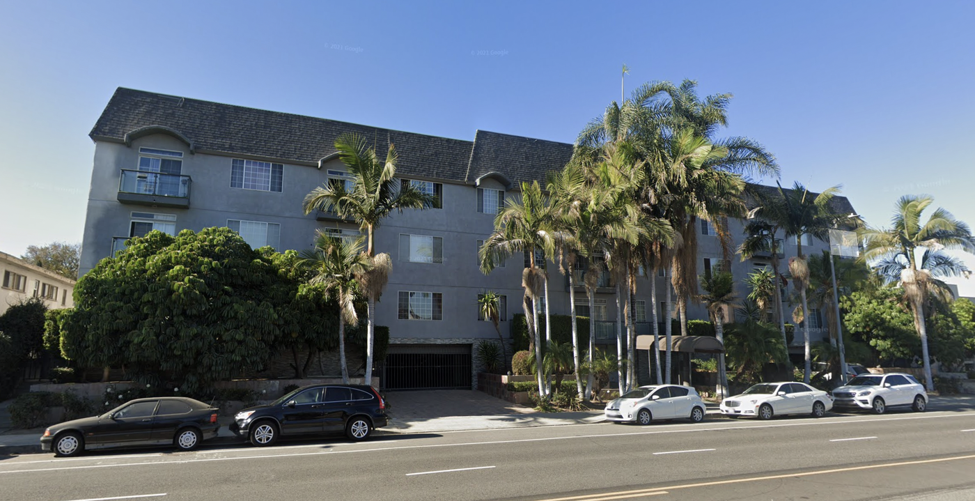 4441 Woodman Ave, Unit 205 in Los Angeles, CA - Building Photo