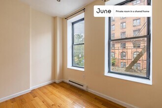 Private bedroom in 4 bed/2 bath Home in New York, NY - Building Photo - Building Photo