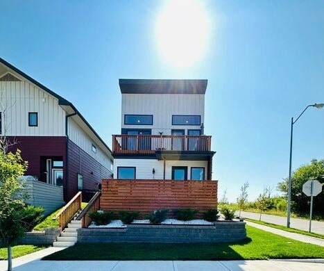 property at 2247 Tracy Ave