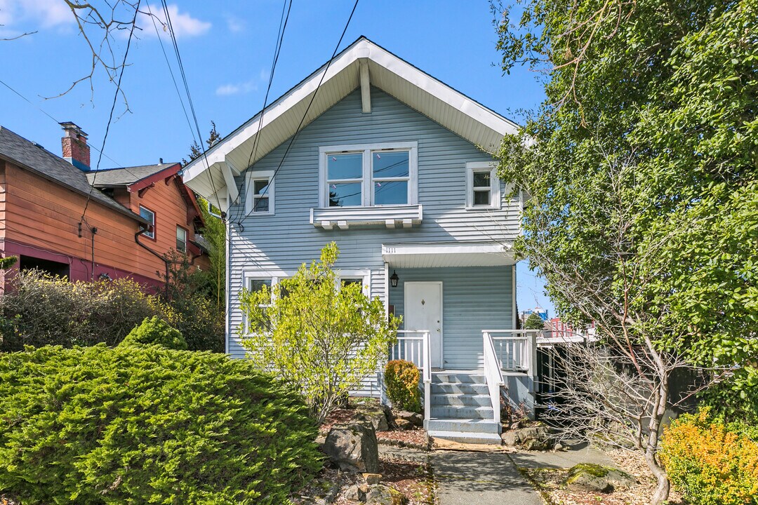 1111 29th Ave in Seattle, WA - Building Photo