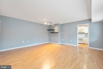 10620 Weymouth St, Unit 1 in Bethesda, MD - Building Photo - Building Photo
