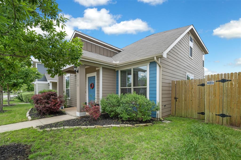 11713 Prado Ranch Blvd in Austin, TX - Building Photo