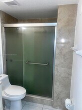 340 E 5th St in Hialeah, FL - Building Photo - Building Photo