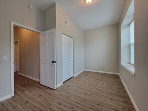 2912 Pennsylvania Ave, Unit 2912-2F in St. Louis, MO - Building Photo - Building Photo