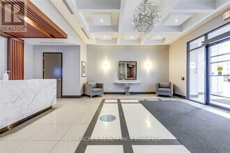 150 Main St W in Hamilton, ON - Building Photo - Building Photo