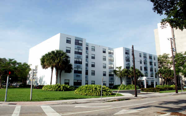 Lummus Park Manor Apartments in Miami, FL - Foto de edificio