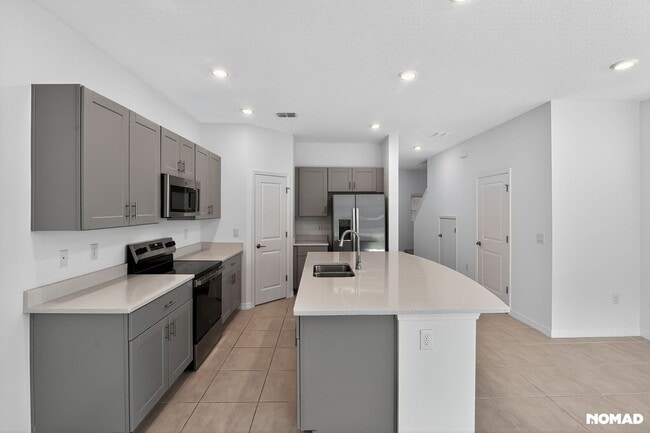 316 Riverfront Wy in Edgewater, FL - Building Photo - Building Photo