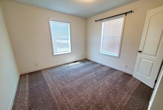 9269 Windjammer Dr in Fair Haven, MI - Foto de edificio - Building Photo