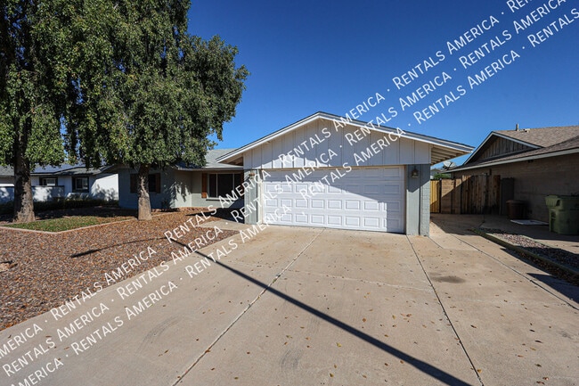 5214 W Redfield Rd in Glendale, AZ - Building Photo - Building Photo