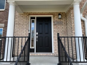 13815 Tender Dr in Carmel, IN - Foto de edificio - Building Photo