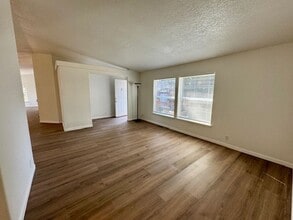 6414 Cady Rd in Everett, WA - Building Photo - Building Photo