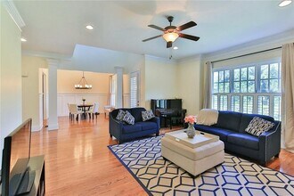 2675 Rosalyn Ln in Smyrna, GA - Building Photo - Building Photo