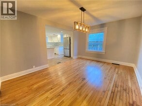 168 Garside Ave N in Hamilton, ON - Building Photo - Building Photo