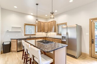 1547 Emerson St in Denver, CO - Building Photo - Building Photo