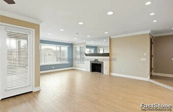 510 N Pacific St in Oceanside, CA - Foto de edificio - Building Photo