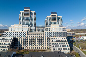 The Beverly Hills - SE Tower in Richmond Hill, ON - Building Photo - Building Photo