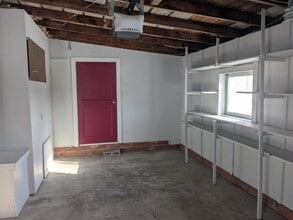 306 S Kirkwood St in Highland, KS - Building Photo - Building Photo